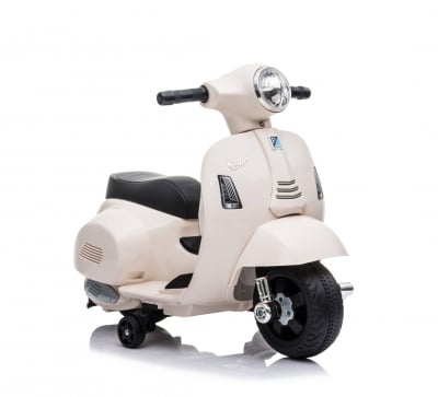 Акумулаторен мотор Vespa GTS Super Sport Бял