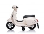 Акумулаторен мотор Vespa GTS Super Sport Бял